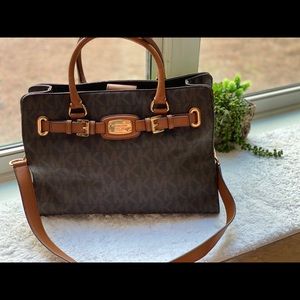 Michael Kors Shoulder Bag